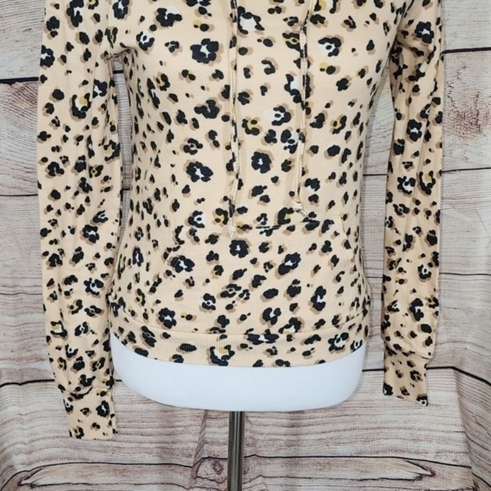 NWT Love Fire Animal Print‎ Sweatshirt Size X-Small - Picture 4 of 16